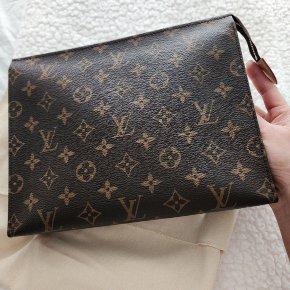 LV toliety 26 - Picture 8 of 12